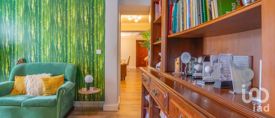 Moradia T4 em Machico de 207 m²