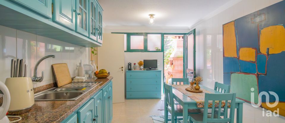 Moradia T4 em Machico de 207 m²