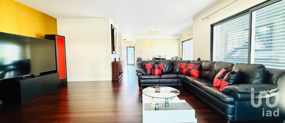 House T3 in Funchal (Santa Maria Maior) of 183 m²