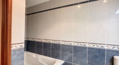 Maison T3 à Branca de 270 m²