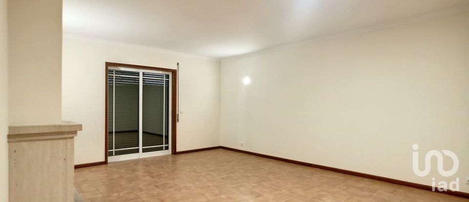 Moradia T3 em Branca de 270 m²