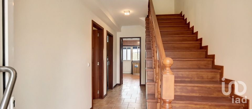 Moradia T3 em Branca de 270 m²