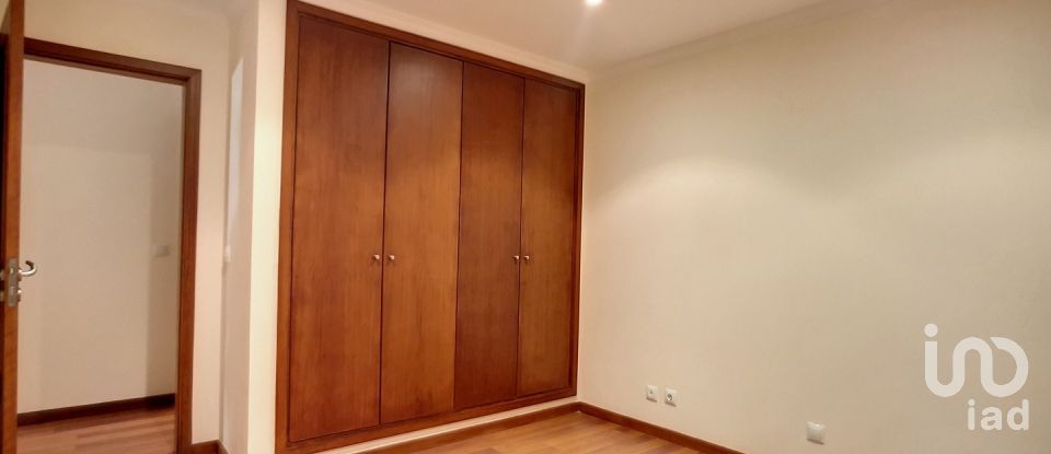Moradia T3 em Branca de 270 m²