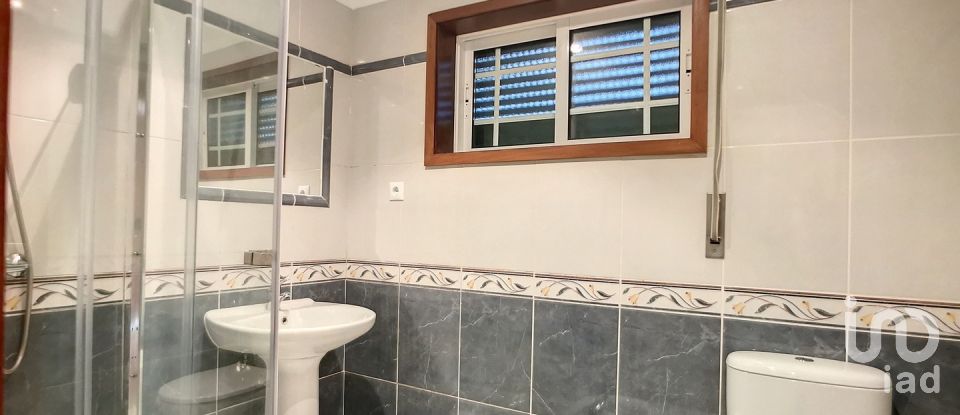 Moradia T3 em Branca de 270 m²