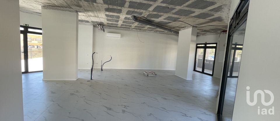 Boutique/Local commercial à Almancil de 91 m²