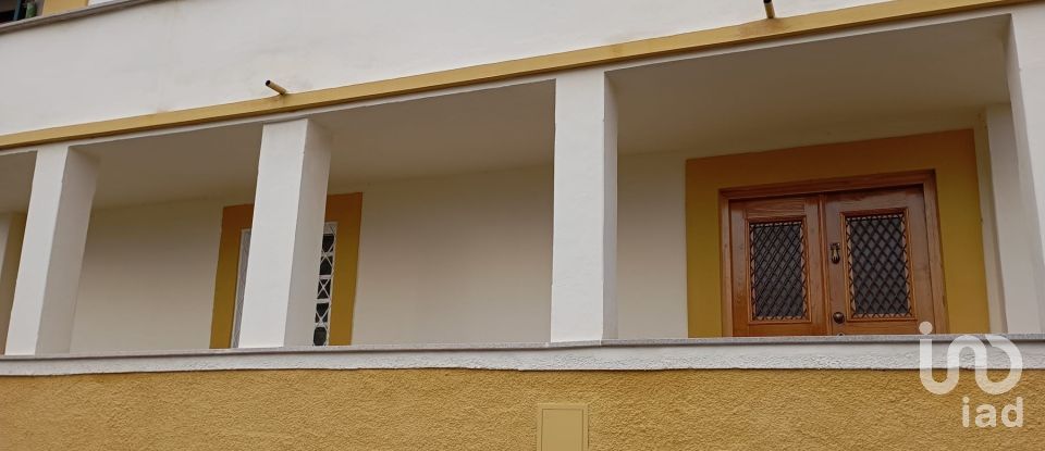 Moradia T5 em Torre de Moncorvo de 380 m²