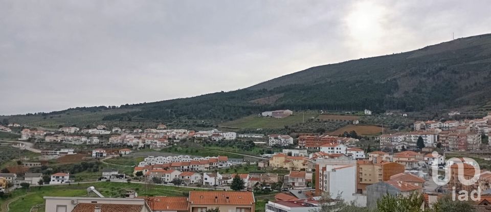 Moradia T5 em Torre de Moncorvo de 380 m²