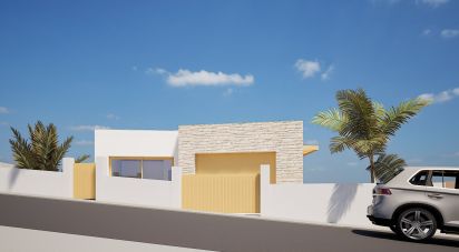 House T3 in Porto Santo of 133 m²