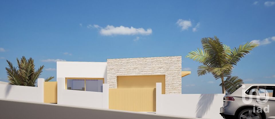 Moradia T3 em Porto Santo de 133 m²