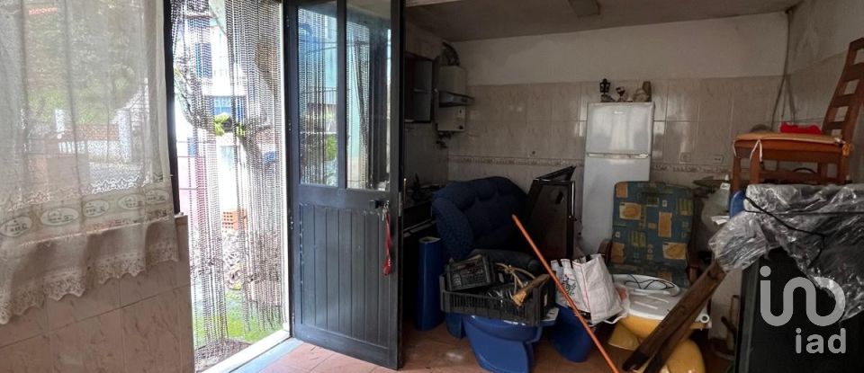 House T3 in Sobreira Formosa e Alvito da Beira of 90 m²