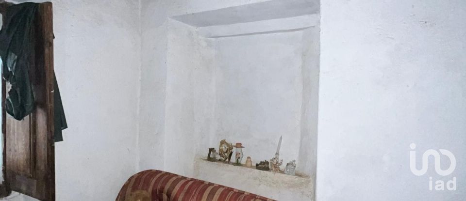 House T3 in Sobreira Formosa e Alvito da Beira of 90 m²