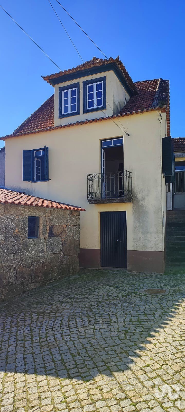 Lodge T4 in Oliveira do Hospital e São Paio de Gramaços of 87 m²