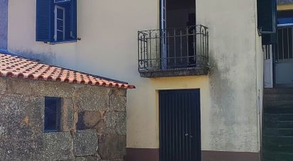 Gîte T4 à Oliveira do Hospital e São Paio de Gramaços de 87 m²