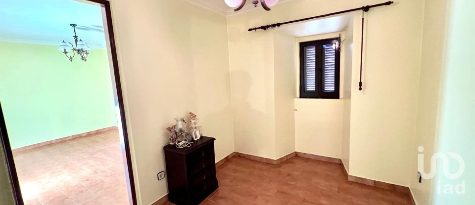 House T4 in A dos Negros of 339 m²