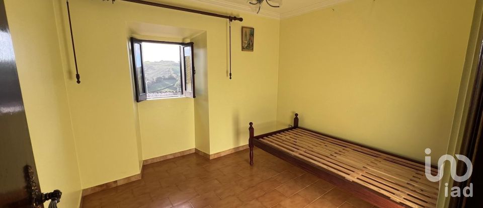 House T4 in A dos Negros of 339 m²