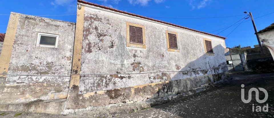 House T4 in A dos Negros of 339 m²