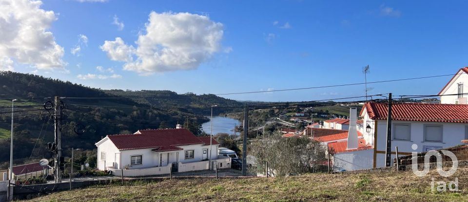 House T4 in A dos Negros of 339 m²