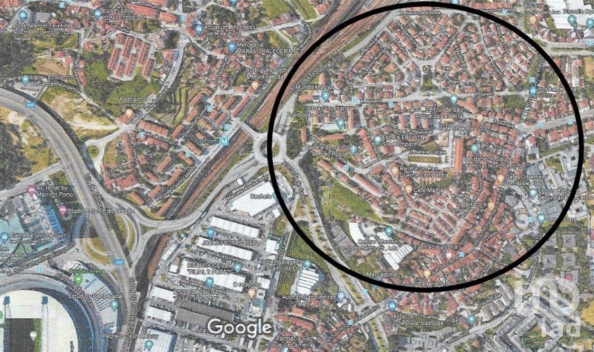 Terrain à Campanhã de 810 m²