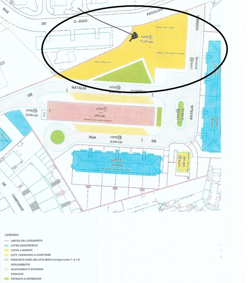 Land in Campanhã of 1,277 m²