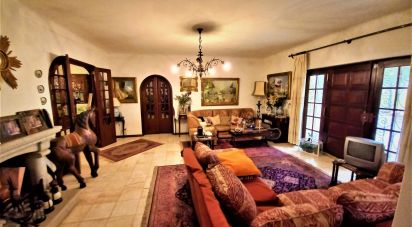 Maison T2 à Santa Bárbara de Nexe de 100 m²