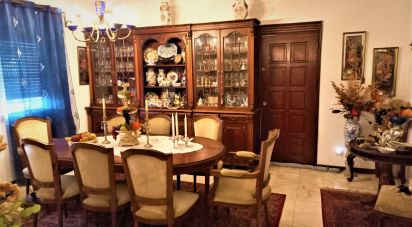 Maison T2 à Santa Bárbara de Nexe de 100 m²