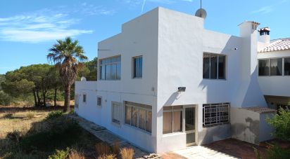Maison T2 à Santa Bárbara de Nexe de 100 m²