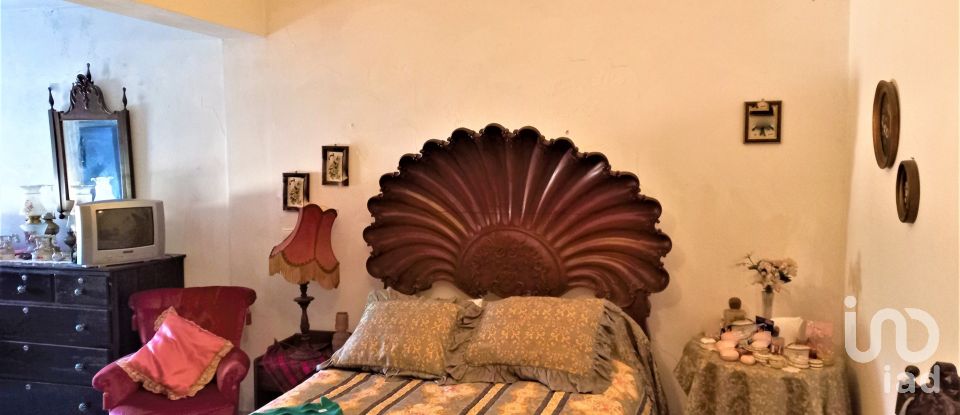 Maison T2 à Santa Bárbara de Nexe de 100 m²