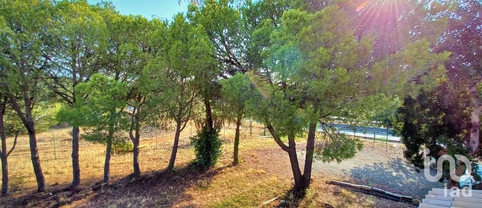 Maison T2 à Santa Bárbara de Nexe de 100 m²