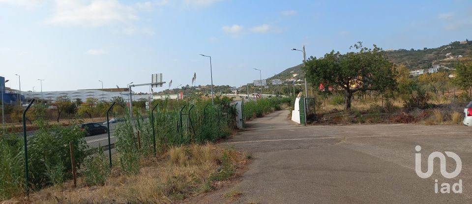 Maison T2 à Santa Bárbara de Nexe de 100 m²