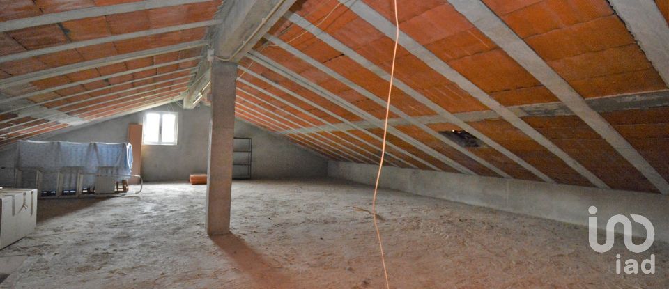 Traditional house T3 in Alvares of 234 m²