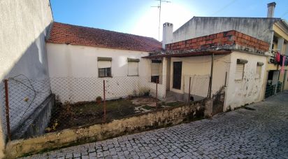 Gîte T3 à Lajeosa do Mondego de 144 m²