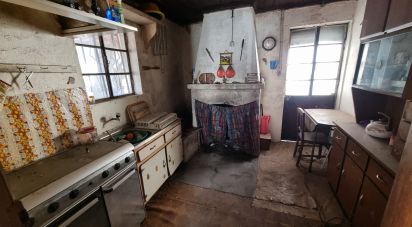 Gîte T3 à Lajeosa do Mondego de 144 m²