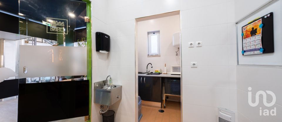 Boutique/Local commercial à Caldas da Rainha - Nossa Senhora do Pópulo, Coto e São Gregório de 53 m²