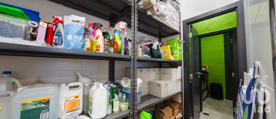 Boutique/Local commercial à Caldas da Rainha - Nossa Senhora do Pópulo, Coto e São Gregório de 53 m²