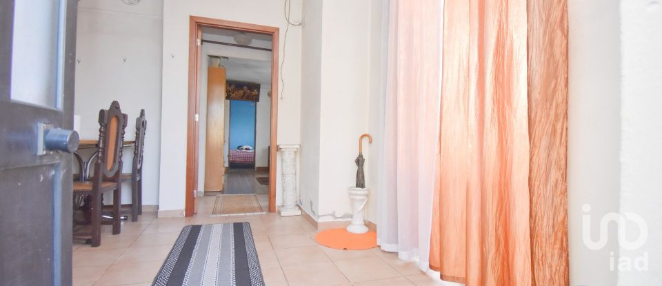 Casa de aldeia T3 em Vila Nova de 70 m²