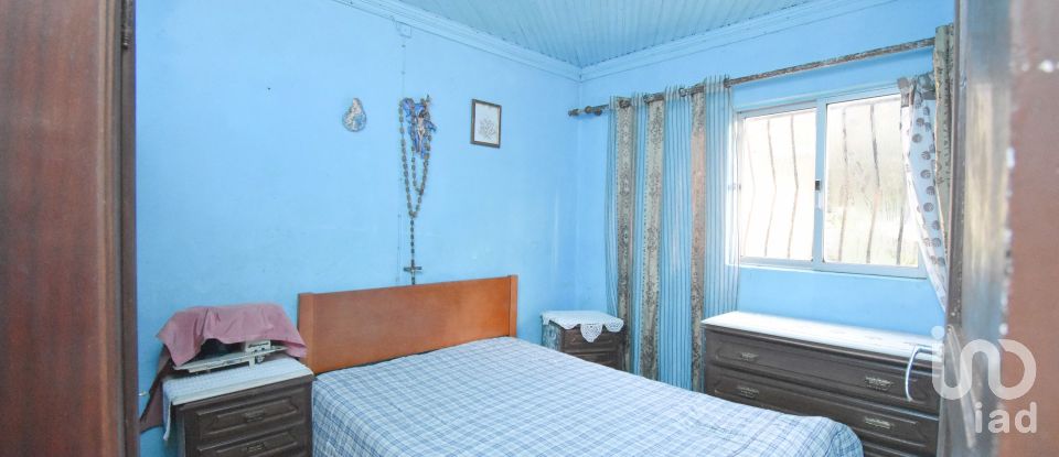 Casa de aldeia T3 em Vila Nova de 70 m²