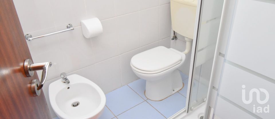 Casa de aldeia T3 em Vila Nova de 70 m²