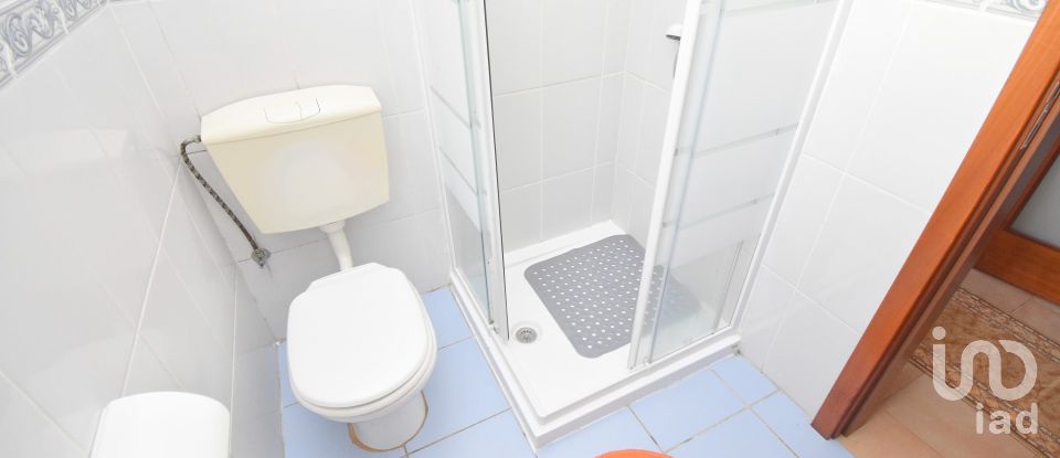 Casa de aldeia T3 em Vila Nova de 70 m²