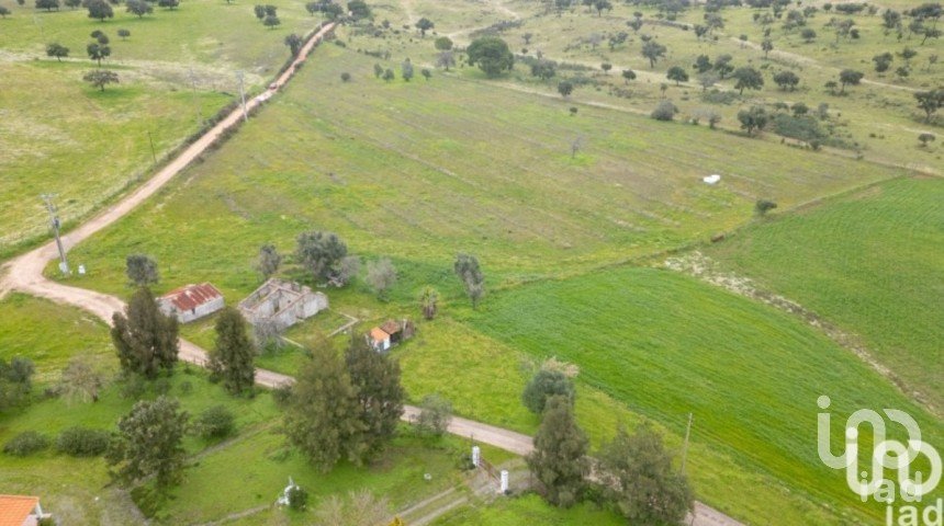 Country home T2 in Alcácer do Sal (Santa Maria do Castelo e Santiago) e Santa Susana of 195 m²