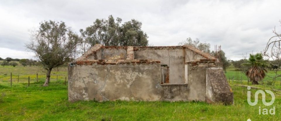 Country home T2 in Alcácer do Sal (Santa Maria do Castelo e Santiago) e Santa Susana of 195 m²
