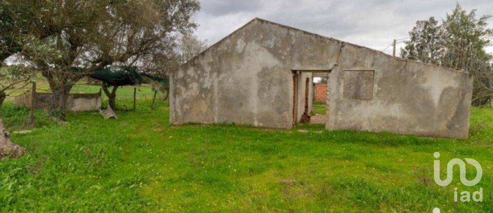 Country home T2 in Alcácer do Sal (Santa Maria do Castelo e Santiago) e Santa Susana of 195 m²