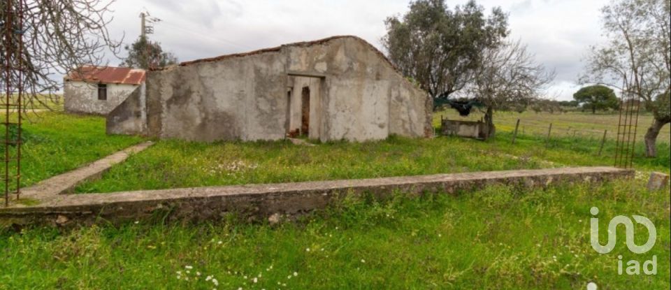 Country home T2 in Alcácer do Sal (Santa Maria do Castelo e Santiago) e Santa Susana of 195 m²