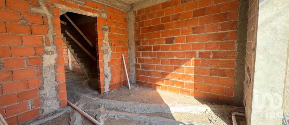 Casa T3 em Fernão Ferro de 140 m²