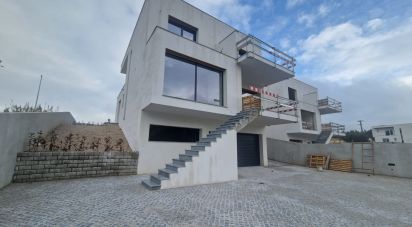 Maison T4 à Caldas da Rainha - Nossa Senhora do Pópulo, Coto e São Gregório de 213 m²