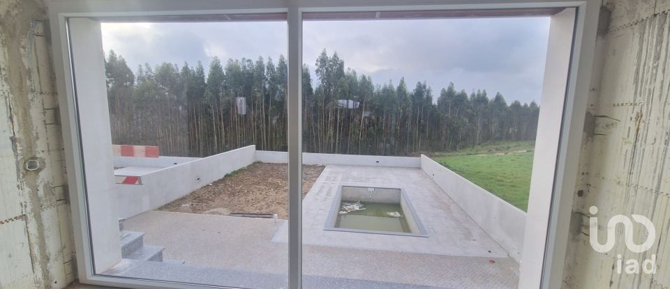 House T4 in Caldas da Rainha - Nossa Senhora do Pópulo, Coto e São Gregório of 213 m²