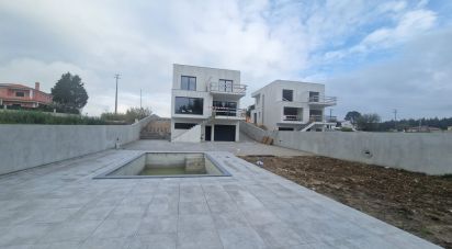 Maison T4 à Caldas da Rainha - Nossa Senhora do Pópulo, Coto e São Gregório de 213 m²