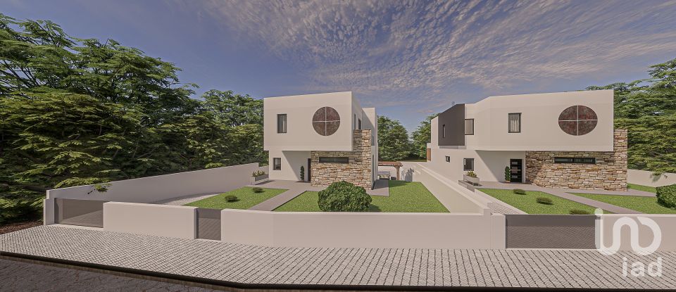House T4 in Caldas da Rainha - Nossa Senhora do Pópulo, Coto e São Gregório of 213 m²