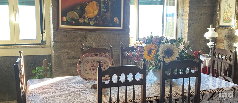 Quinta T3 em Fontelas de 1 020 m²