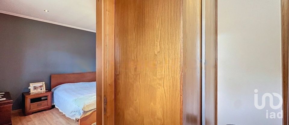 House T4 in Vale de Anta of 450 m²