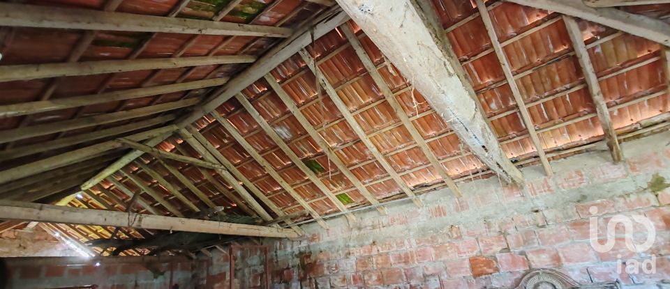 Maison T0 à Aguda de 148 m²